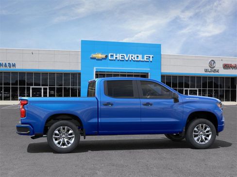 New 2025 Chevrolet Silverado 1500 Custom image 5