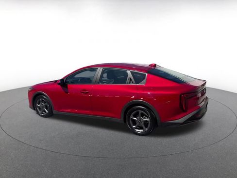 Used 2025 Kia K4 LXS image 10