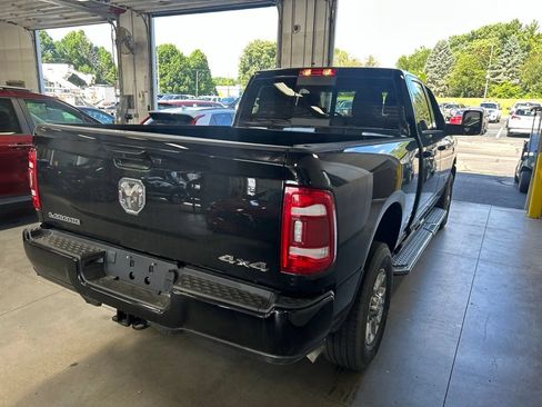 Used 2024 RAM 2500 Laramie AWD/4WD image 8