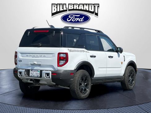 Used 2026 Ford Bronco Sport Badlands w/ Sasquatch Badlands Package AWD/4WD image 3