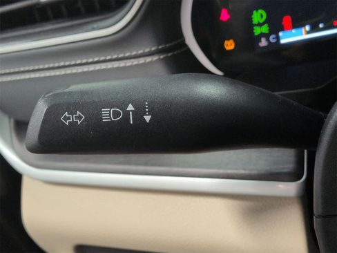 Used 2021 Jeep Grand Cherokee L Limited image 29