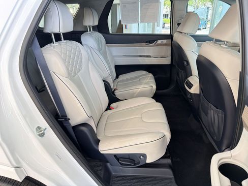 Used 2021 Hyundai Palisade Limited FWD image 31