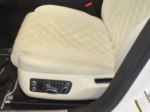 Used 2017 Bentley Flying Spur S V8 image 18