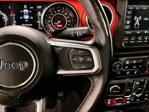 Used 2020 Jeep Gladiator Rubicon w/ Uconnect 4C Nav & Sound Group AWD/4WD image 13