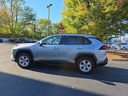 Certified 2020 Toyota RAV4 XLE w/ Convenience Package image 3