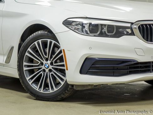 Used 2019 BMW 530i xDrive image 4