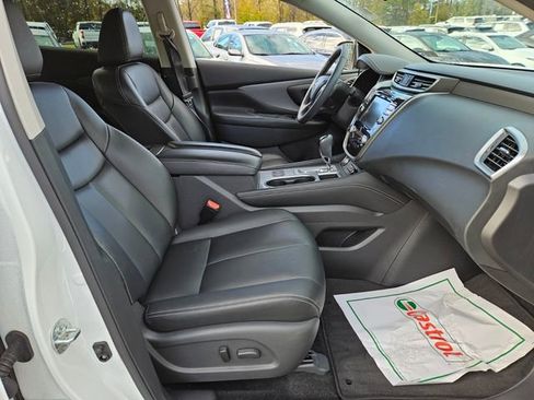 Used 2024 Nissan Murano SV image 16
