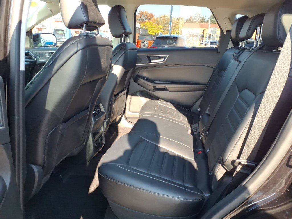 Used 2024 Ford Edge SEL w/ Convenience Package AWD/4WD image 10