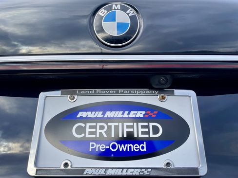 Used 2022 BMW 750i xDrive w/ Luxury Rear Seating Package image 41