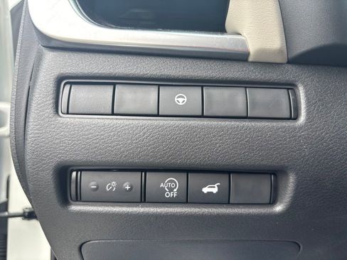Certified 2023 Nissan Rogue SL AWD/4WD image 22