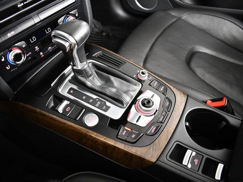 Used 2013 Audi A5 2.0T Premium Plus w/ Premium Plus Pkg image 23