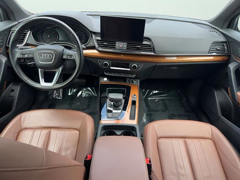 Used 2023 Audi Q5 2.0T Premium w/ Convenience Package AWD/4WD image 33