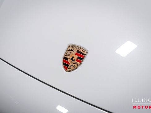 Used 2022 Porsche Cayenne Platinum Edition AWD/4WD image 13