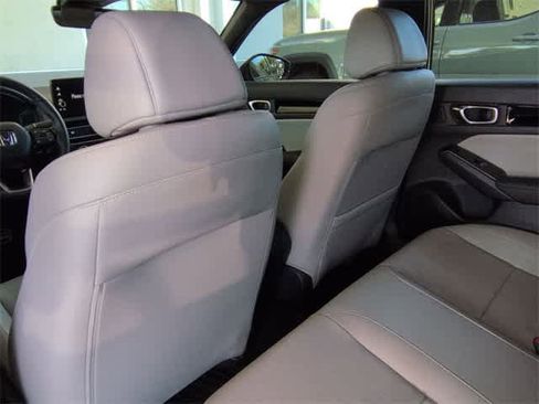 Used 2025 Honda Civic Sport image 19