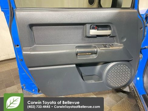 Used 2008 Toyota FJ Cruiser 4WD image 22