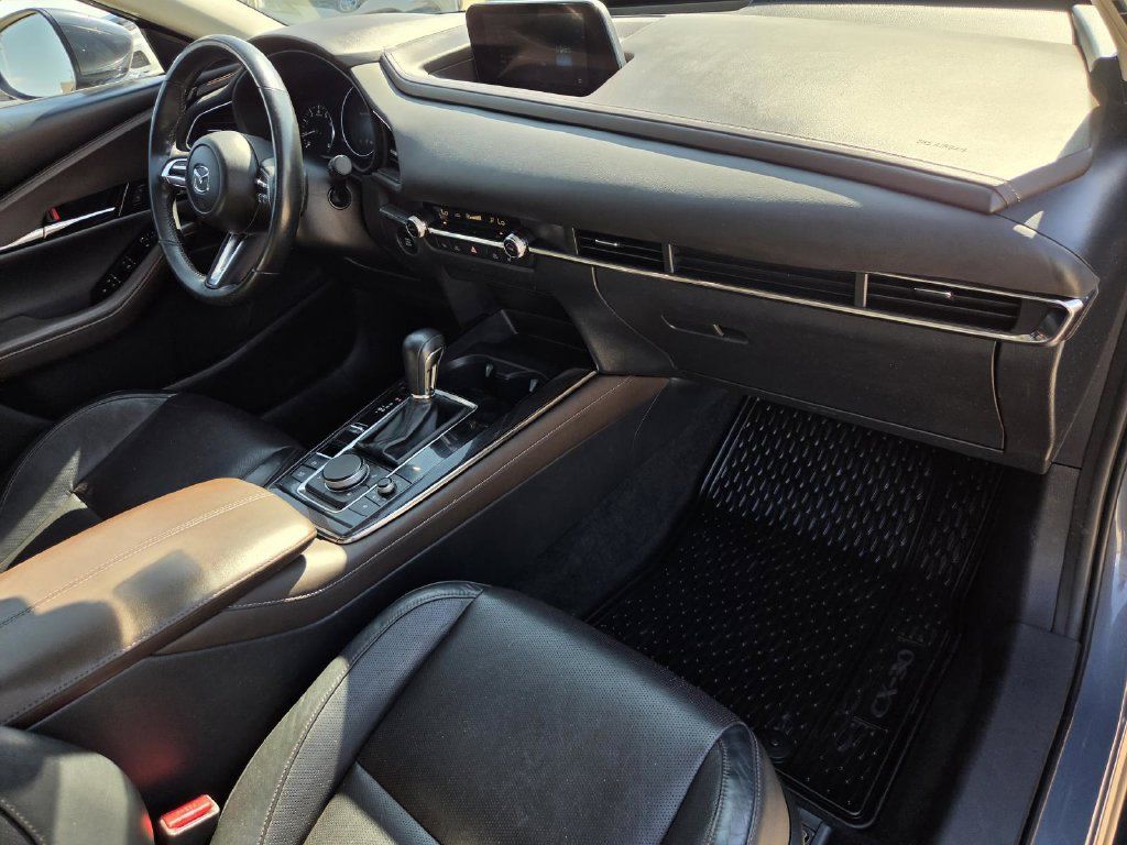 Used 2020 MAZDA CX-30 FWD w/ Premium Package image 7