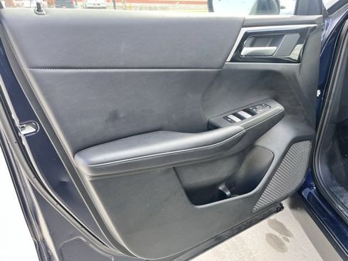 Used 2024 Mitsubishi Outlander SE Black Edition image 10