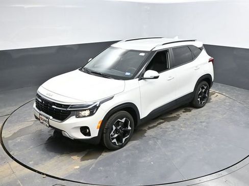 Used 2025 Kia Seltos S image 39