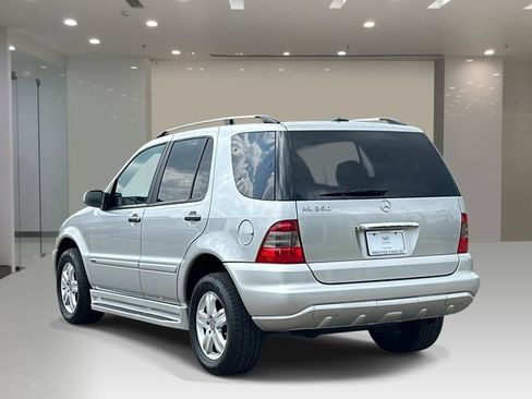 Used 2005 Mercedes-Benz ML 350 4MATIC image 3