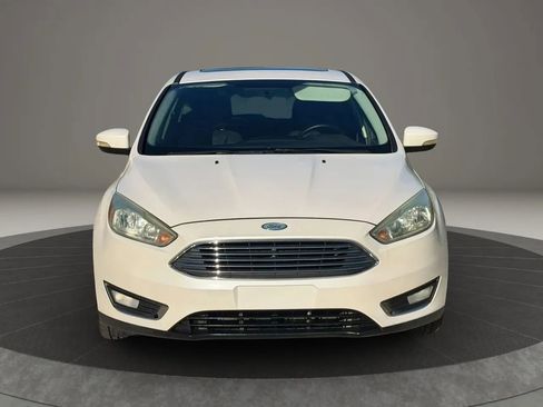 Used 2015 Ford Focus Titanium FWD image 8