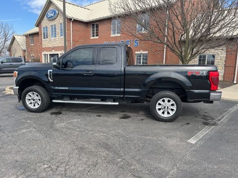 Used 2020 Ford F350 XLT w/ FX4 Off-Road Package AWD/4WD image 15