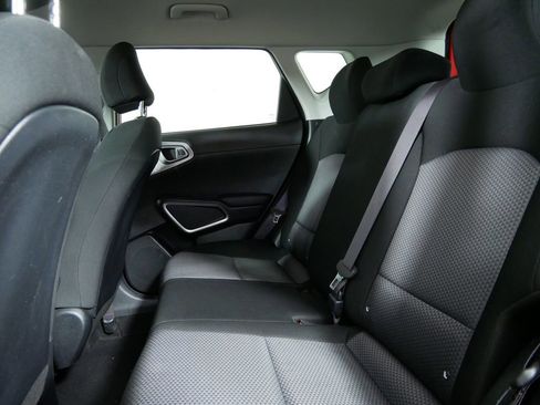 Used 2024 Kia Soul LX w/ Option Group 015 FWD image 16