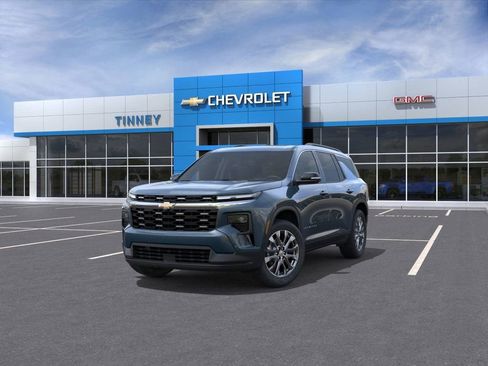 New 2026 Chevrolet Traverse LT w/ Enhanced Driving Package image 8