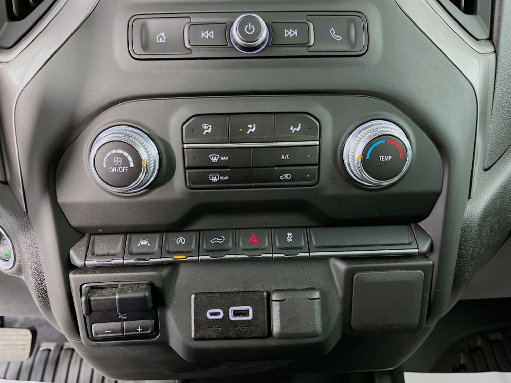 Used 2024 GMC Sierra 1500 Pro w/ Pro Value Package AWD/4WD image 19