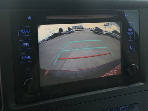 Used 2017 Toyota Sienna LE FWD image 16