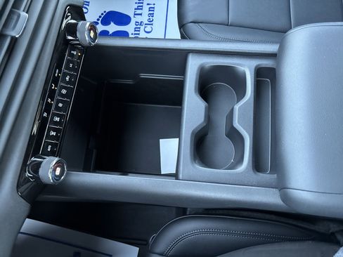 Used 2024 Chevrolet Silverado EV W/T image 23