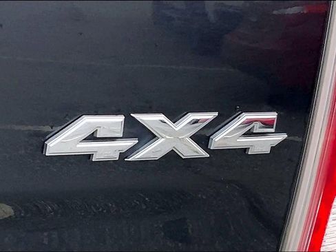 Used 2018 RAM 2500 Longhorn w/ Longhorn Southfork Package image 9