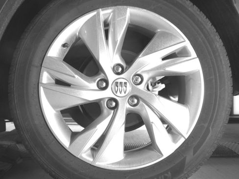 Used 2025 Buick Encore GX Preferred image 14