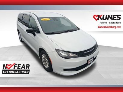 Used 2025 Chrysler Voyager LX