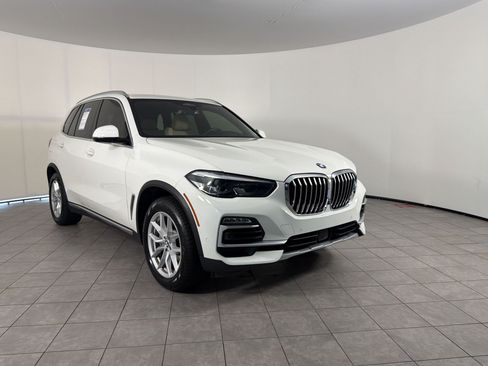 Used 2021 BMW X5 xDrive40i w/ Premium Package 2 AWD/4WD image 7