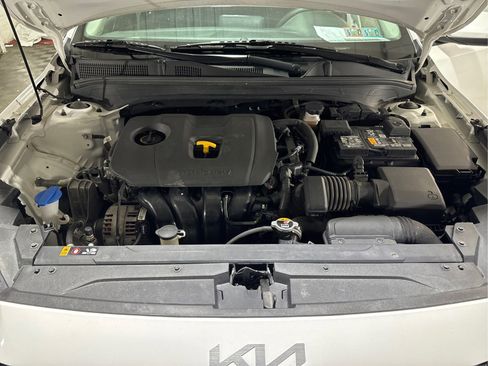 Used 2023 Kia Forte LXS FWD image 19