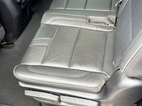 Used 2021 Chevrolet Suburban RST image 27