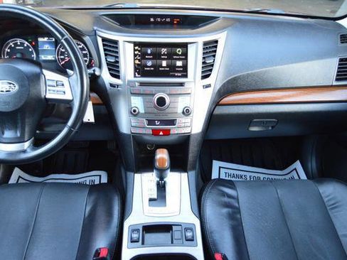 Used 2013 Subaru Outback 2.5i Limited image 20