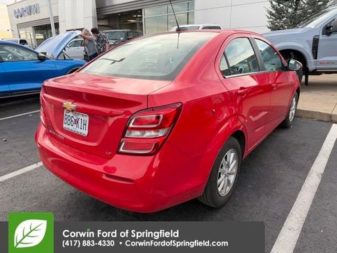 Used 2017 Chevrolet Sonic LT image 4