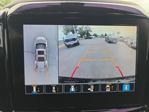 Used 2023 Chevrolet Traverse RS w/ LPO, Floor Liner Package AWD/4WD image 23