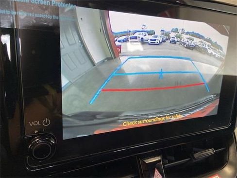 Certified 2025 Toyota Corolla SE image 26