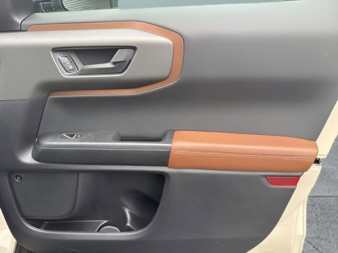 Used 2025 Ford Bronco Sport Outer Banks w/ Outer Banks Tech Package+ image 43