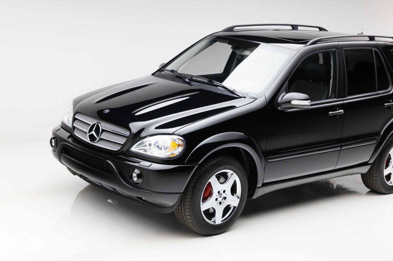 Used 2002 Mercedes-Benz ML 55 AMG 4MATIC image 25
