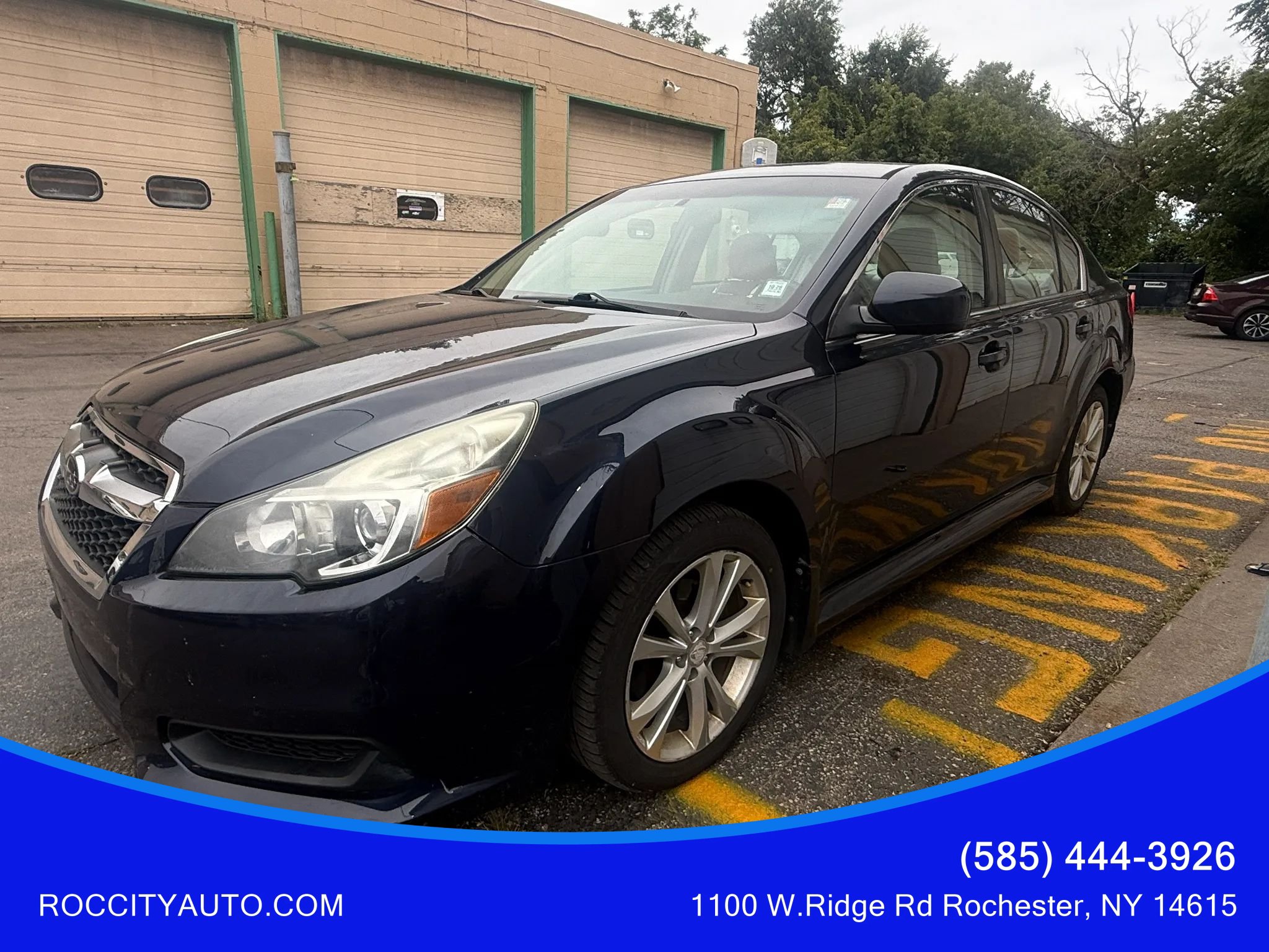 Used 2014 Subaru Legacy 2.5i Premium AWD/4WD image 1