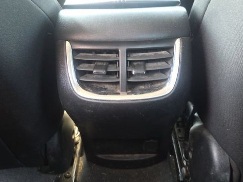 Used 2020 Chevrolet Malibu LT FWD image 15