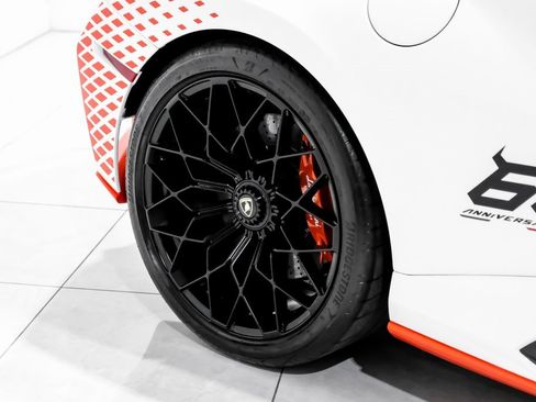 Used 2024 Lamborghini Huracan STO image 54