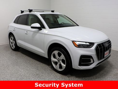 Used 2021 Audi Q5 2.0T Premium Plus w/ Premium Plus Package image 4