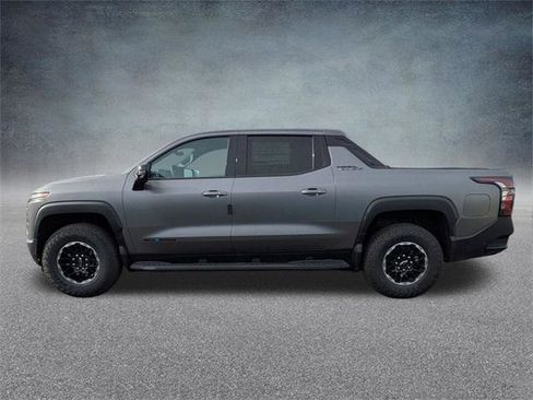 New 2026 Chevrolet Silverado EV Trail Boss w/ Premium Package image 7