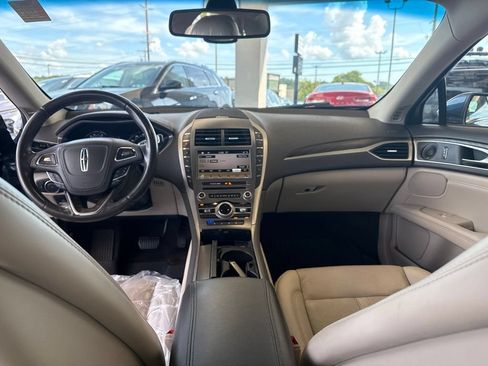 Used 2018 Lincoln MKZ Reserve w/ Technology Package AWD/4WD image 14