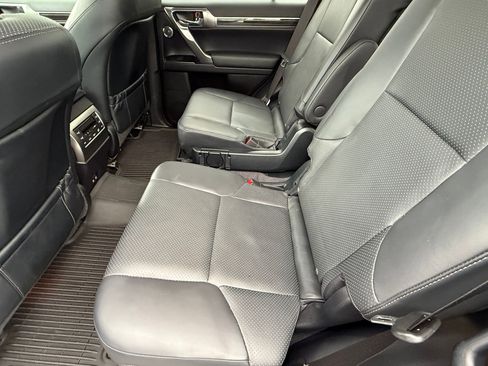 Used 2023 Lexus GX 460 Luxury image 28