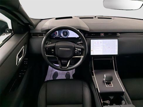 Certified 2026 Land Rover Range Rover Velar Dynamic SE AWD/4WD image 24